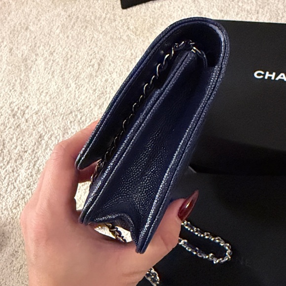 CHANEL Classic Navy Caviar WOC - Picture 11 of 15